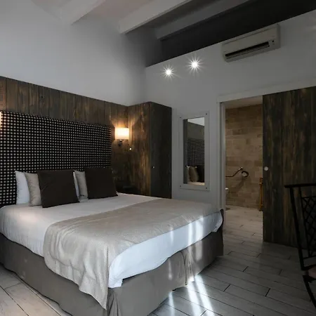 Hotel De Cocagne 4*