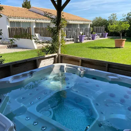 Otel De Cocagne Saintes-Maries-de-la-Mer